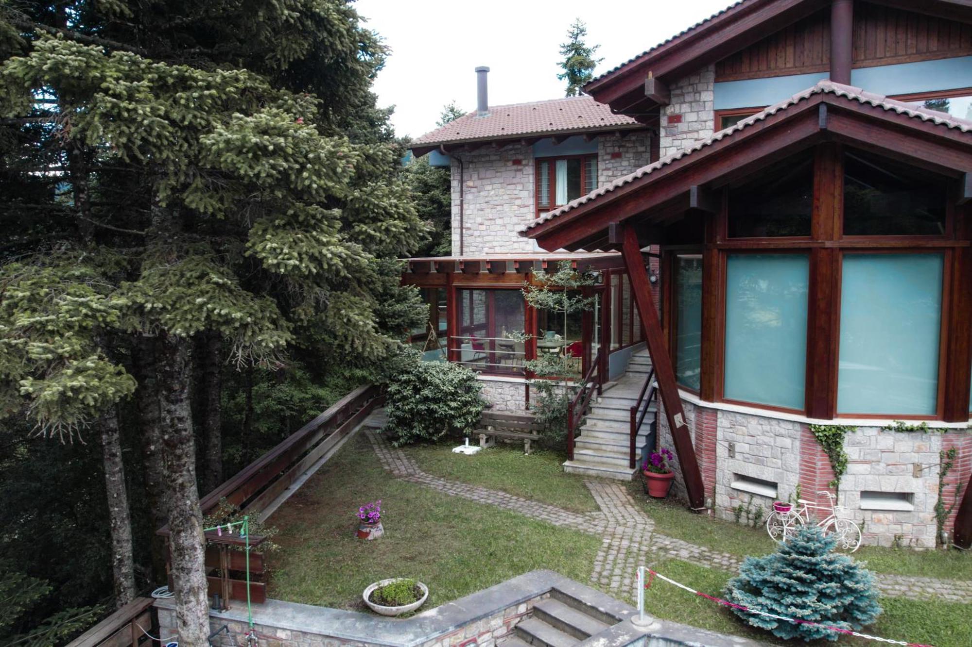 Hébergement de vacances Cliffside Retreat Pavliani