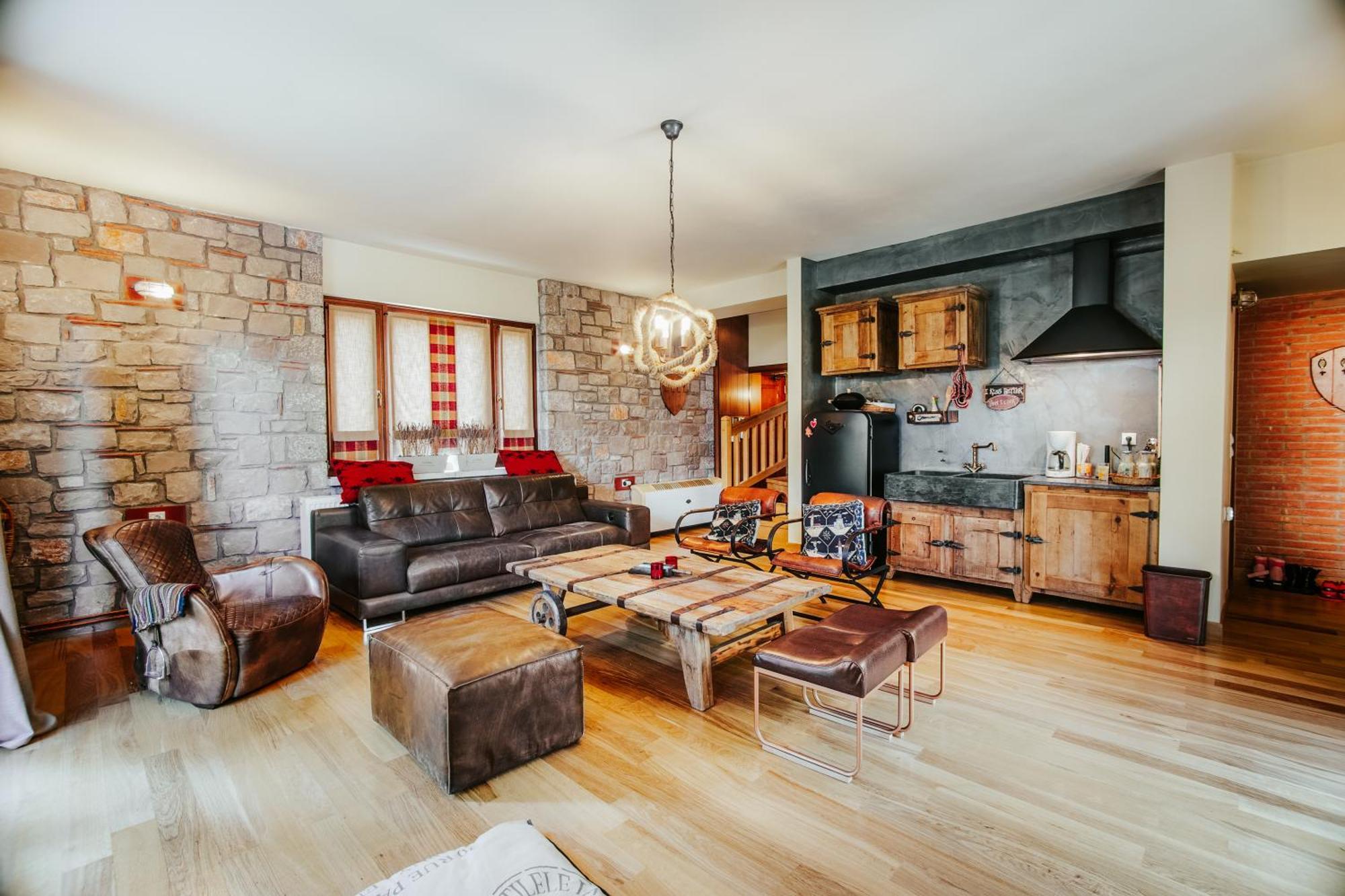 Ferienhaus Cliffside Retreat Pavliani